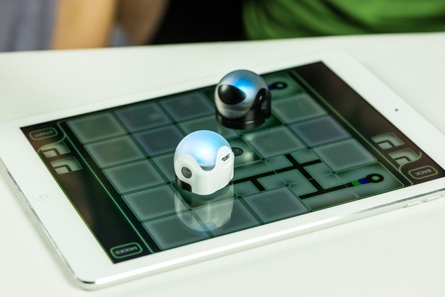 Миниатюрный робот Ozobot