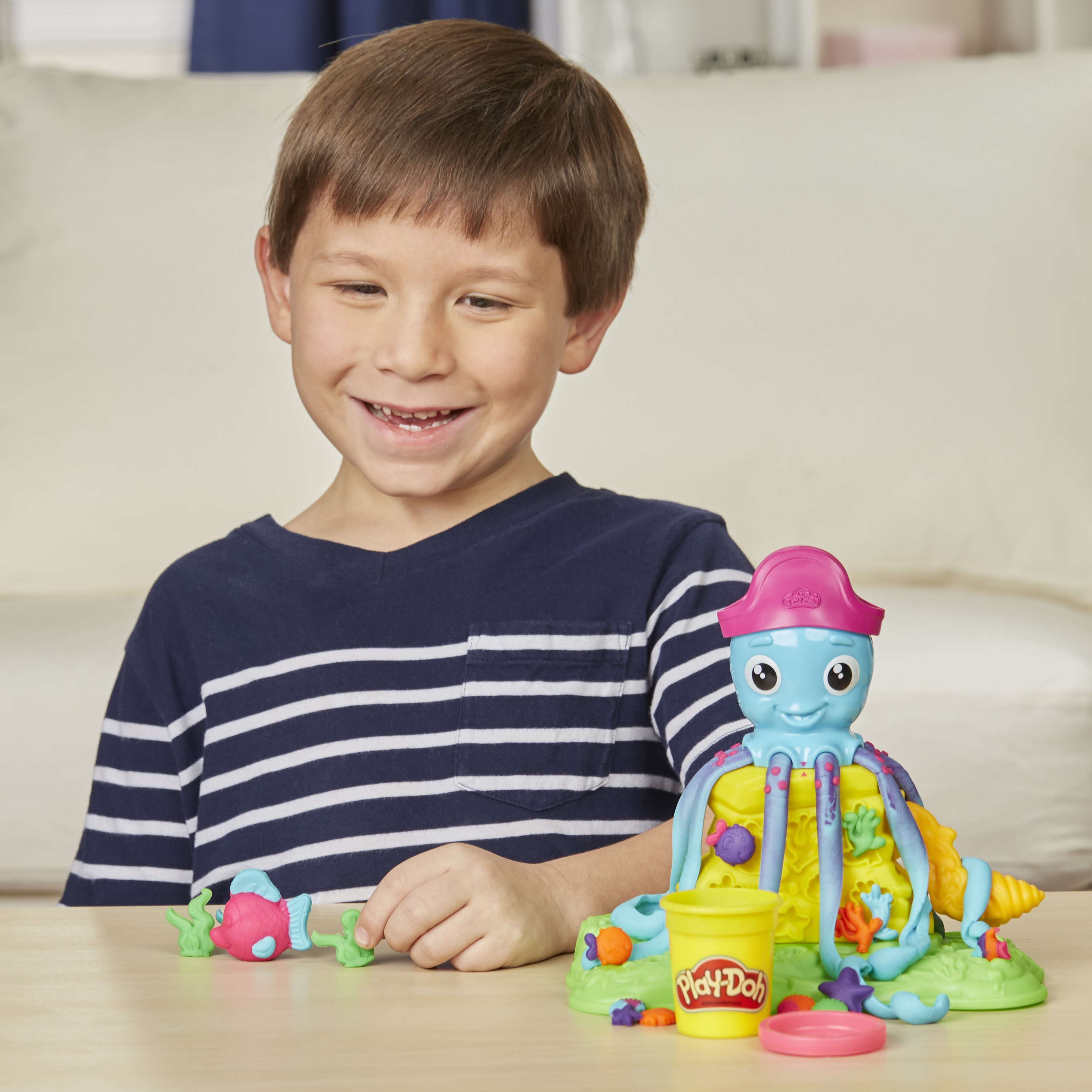 Play-Doh запустил развивающий портал для родителей малышей от 2-х до 5-и лет