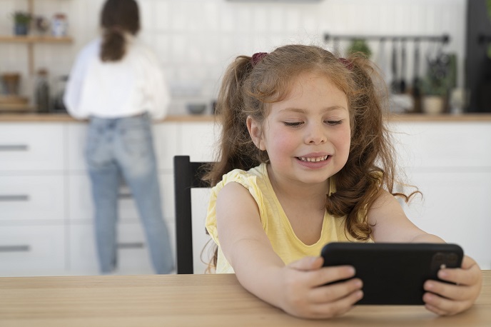 Sela представила коллекцию одежды на платформе Roblox Sela представила коллекцию одежды на платформе Roblox