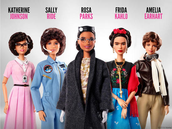 Новые куклы Barbie выпущены ко дню гендерного равенства Новые куклы Barbie выпущены ко дню гендерного равенства