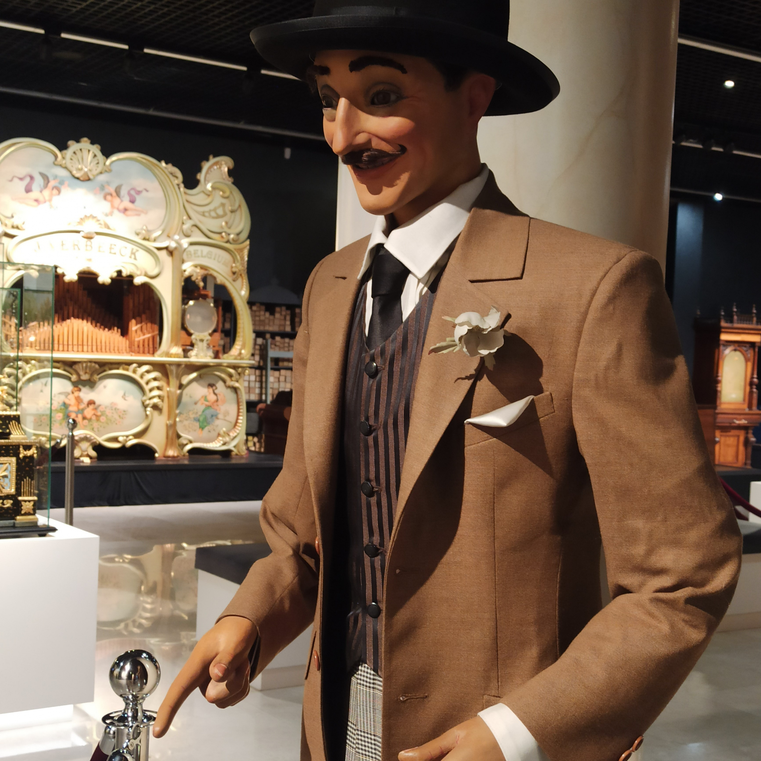 Человекоподобные механизмы Человекоподобные механизмы