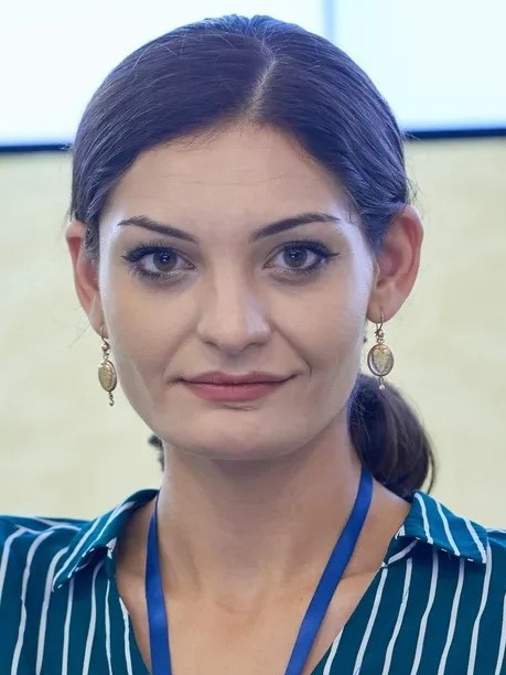 Арачашвили Лариса Гивиевна Арачашвили Лариса Гивиевна