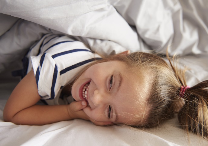 Ребёнок не засыпает один? Что делать? Ребёнок не засыпает один? Что делать?