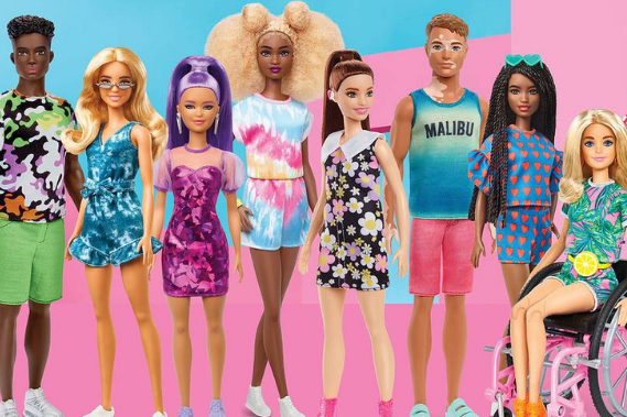 Компания Mattel продолжает выпускать инклюзивные модели кукол Барби