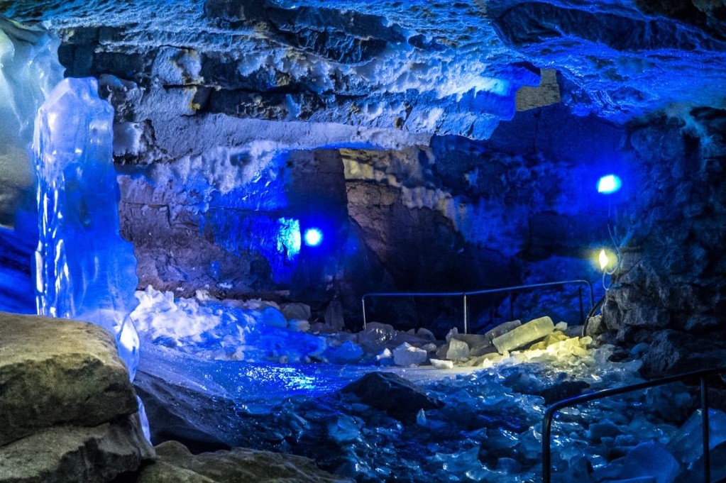 Кунгурские пещеры