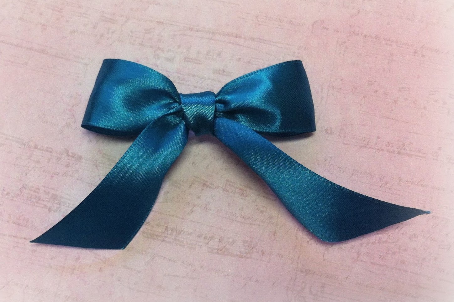 Бантик Бантик