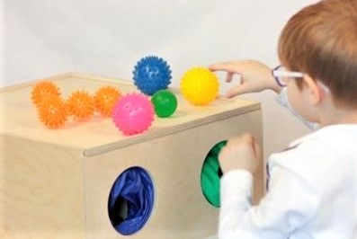 Игры с сенсорной коробочкой Игры с сенсорной коробочкой