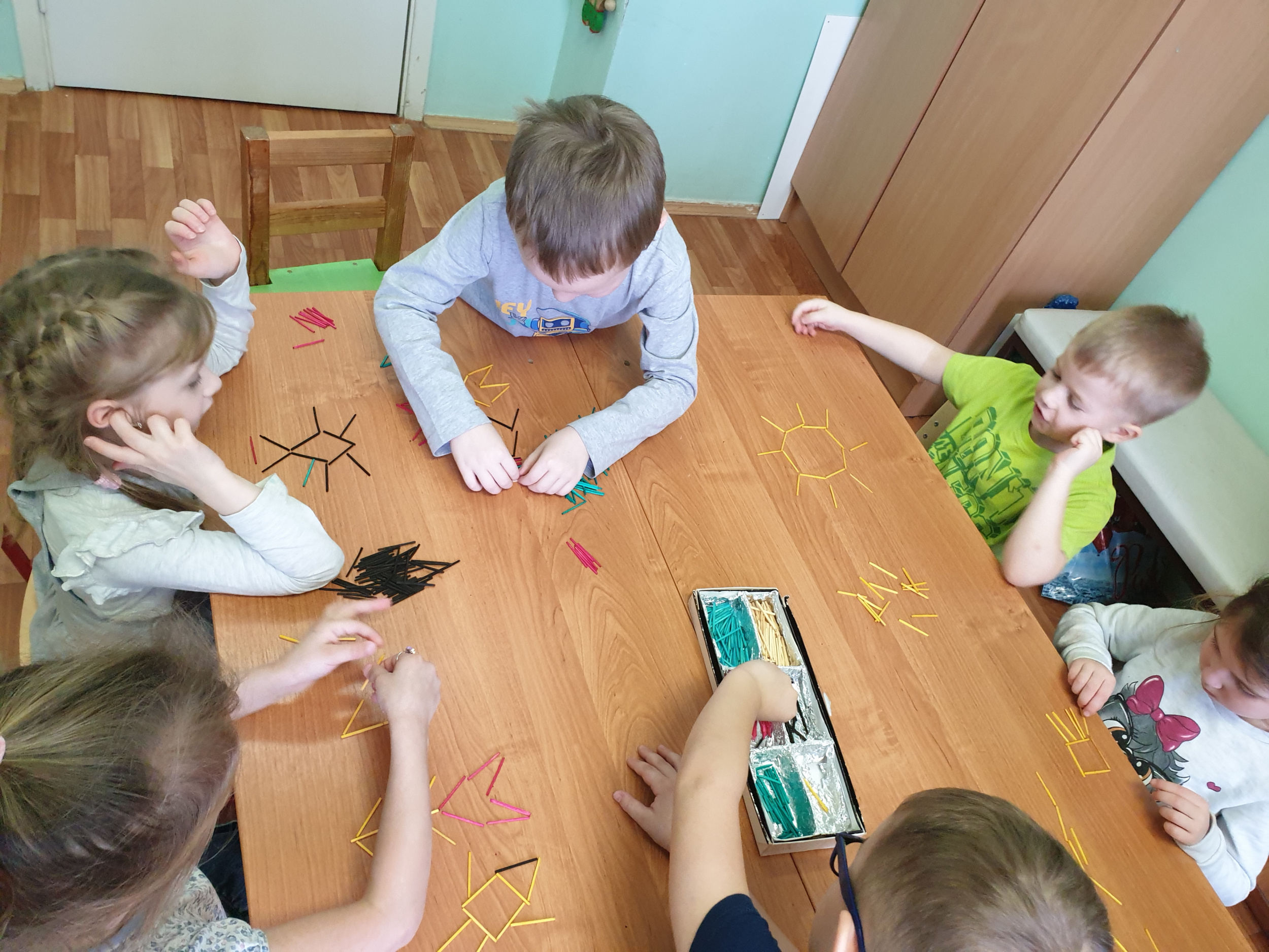 Игра с палочками Игра с палочками