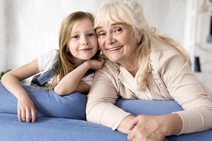 Бабушка и внучка Бабушка и внучка