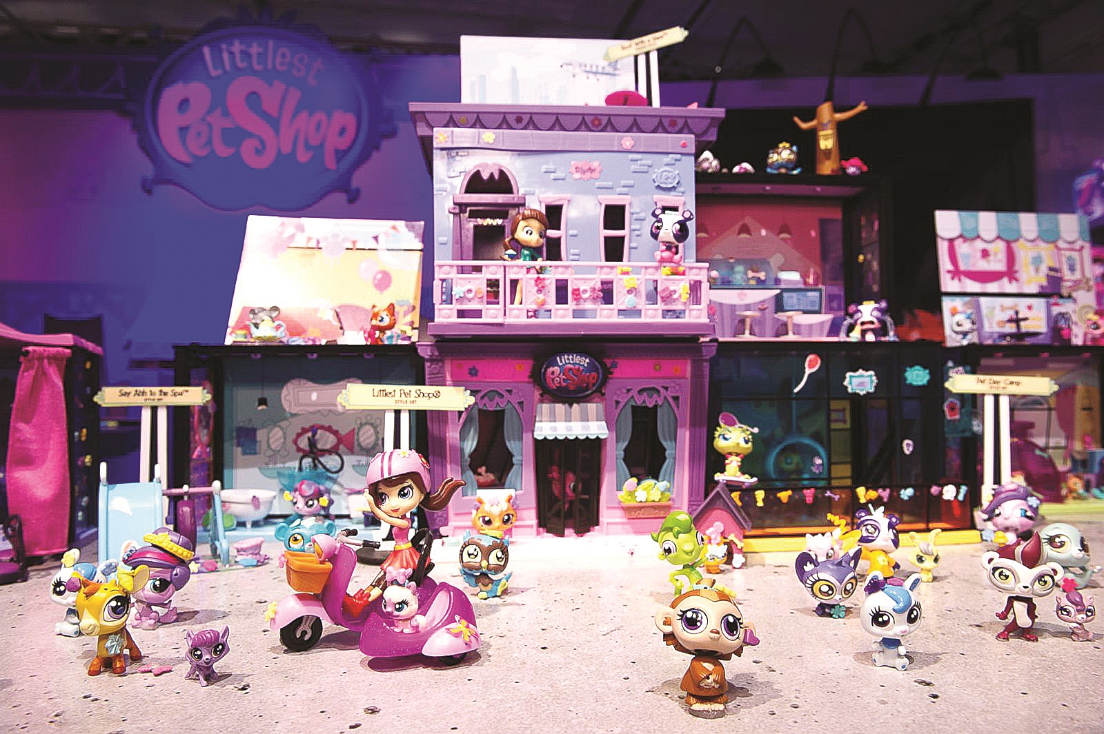 AP_toy_fair_6_sk_140217_3x2_1600.jpg AP_toy_fair_6_sk_140217_3x2_1600.jpg