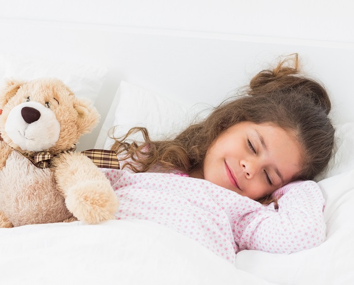 Ребёнок не засыпает один? Что делать? Ребёнок не засыпает один? Что делать?