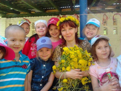 Янбердина Лилия Раисовна с детьми