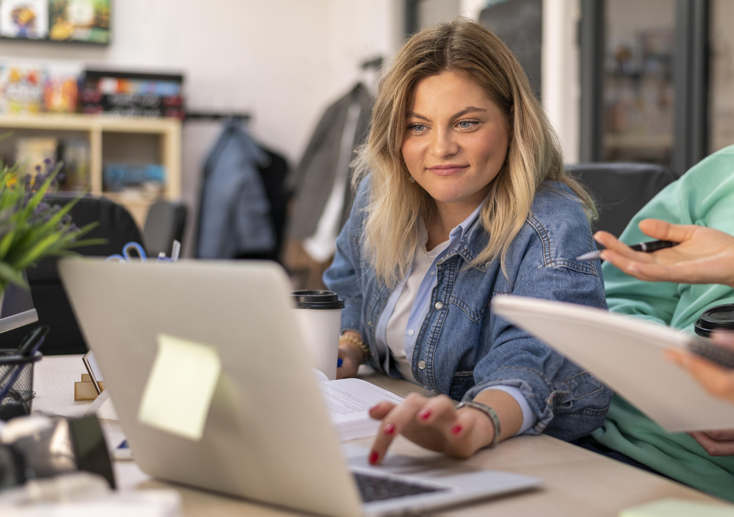 3 teamwork-representation-business-project.jpg 3 teamwork-representation-business-project.jpg