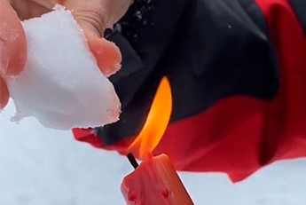Поджигаем снежок Поджигаем снежок