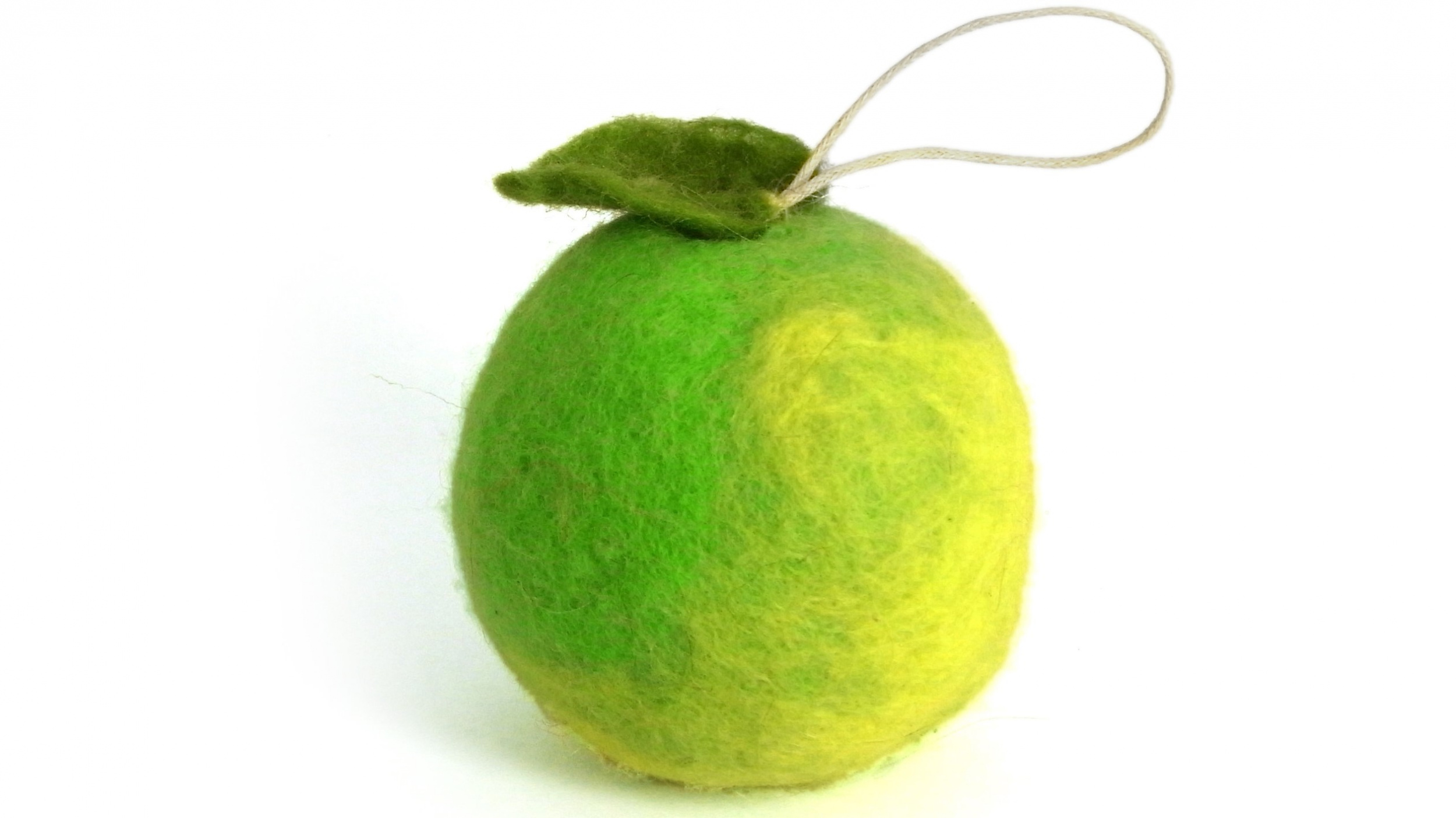 Яблочко желаний Яблочко желаний