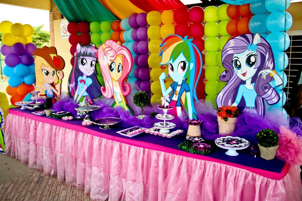 Оформление праздничного стола My Little Pony