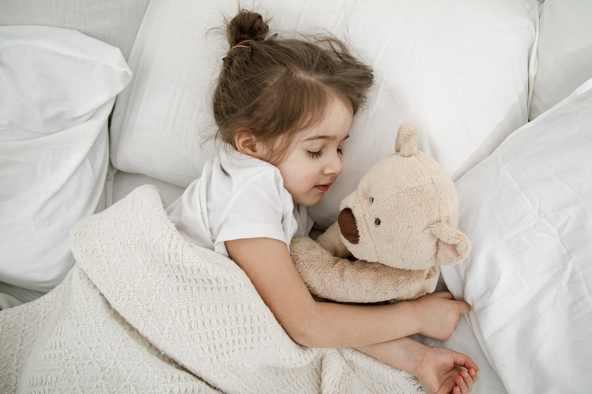 ребенок 3 года приходит ночью в кровать к родителям