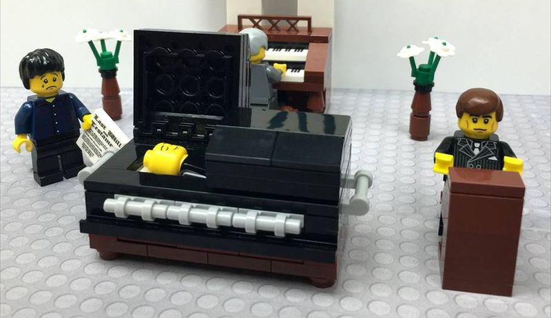 Игрушки с покойниками в LEGO