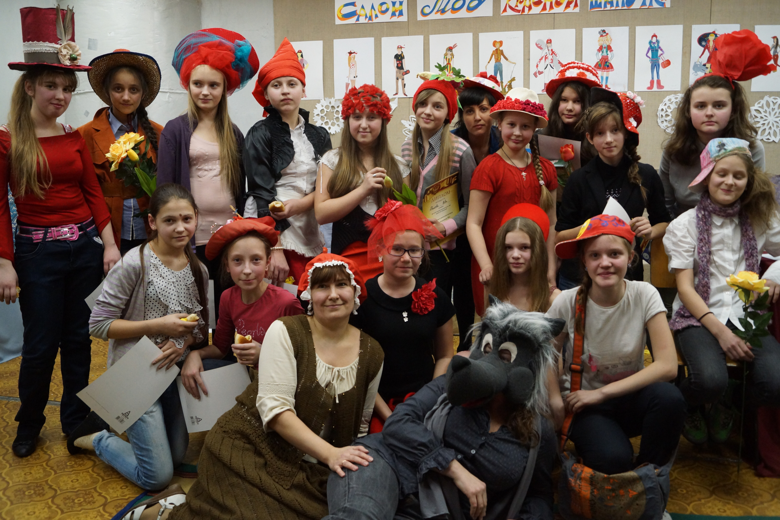 13. Конкурс юных дизайнеров Салон Мод Красной Шапочки_Автор Бессараб Е.В._г. Екатеринбург.JPG 13. Конкурс юных дизайнеров Салон Мод Красной Шапочки_Автор Бессараб Е.В._г. Екатеринбург.JPG