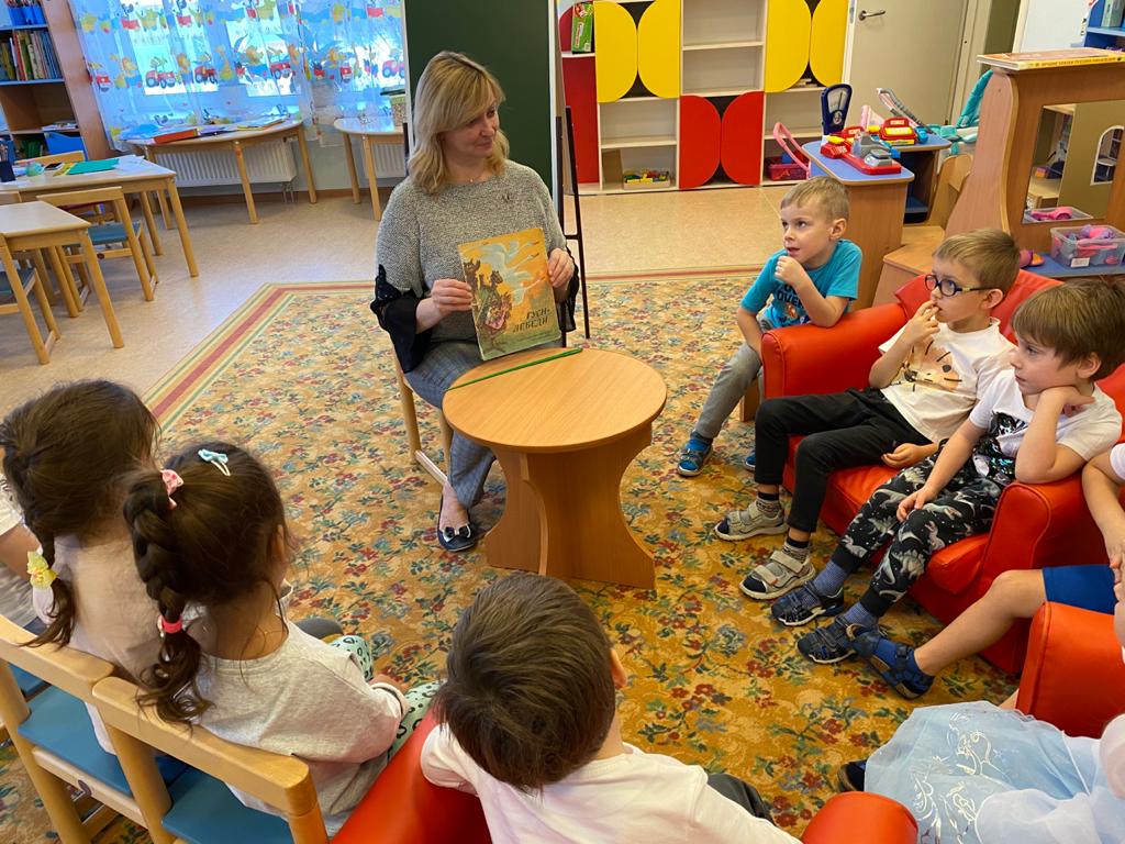 Обучение детей пересказывать сказки Обучение детей пересказывать сказки