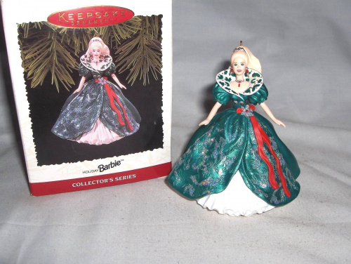 Кукла Барби «Keepsake Ornament 1995 Happy Holidays Barbie»