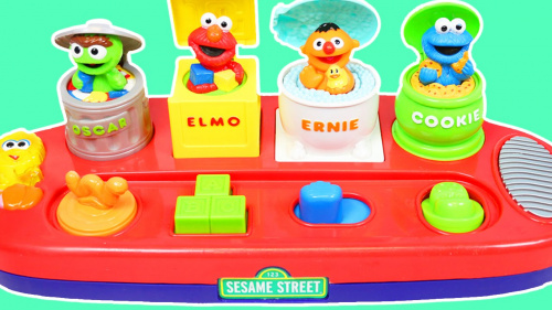 Игрушка Elmo's Restaurant Sesame Street Pop up Singing Pals