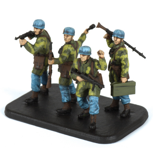Сборная модель-миниатюра «Немецкие парашютисты 1939-1942»