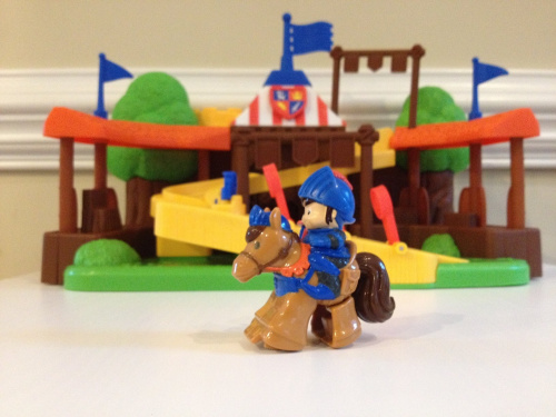 Fisher-Price Little People Mike The Knight Klip Klop Arena Playset 