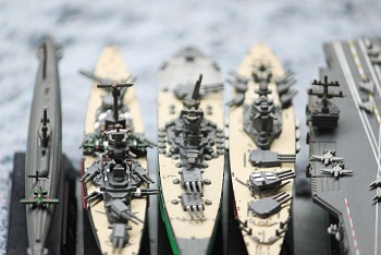 Военный корабль игрушка Военный корабль игрушка